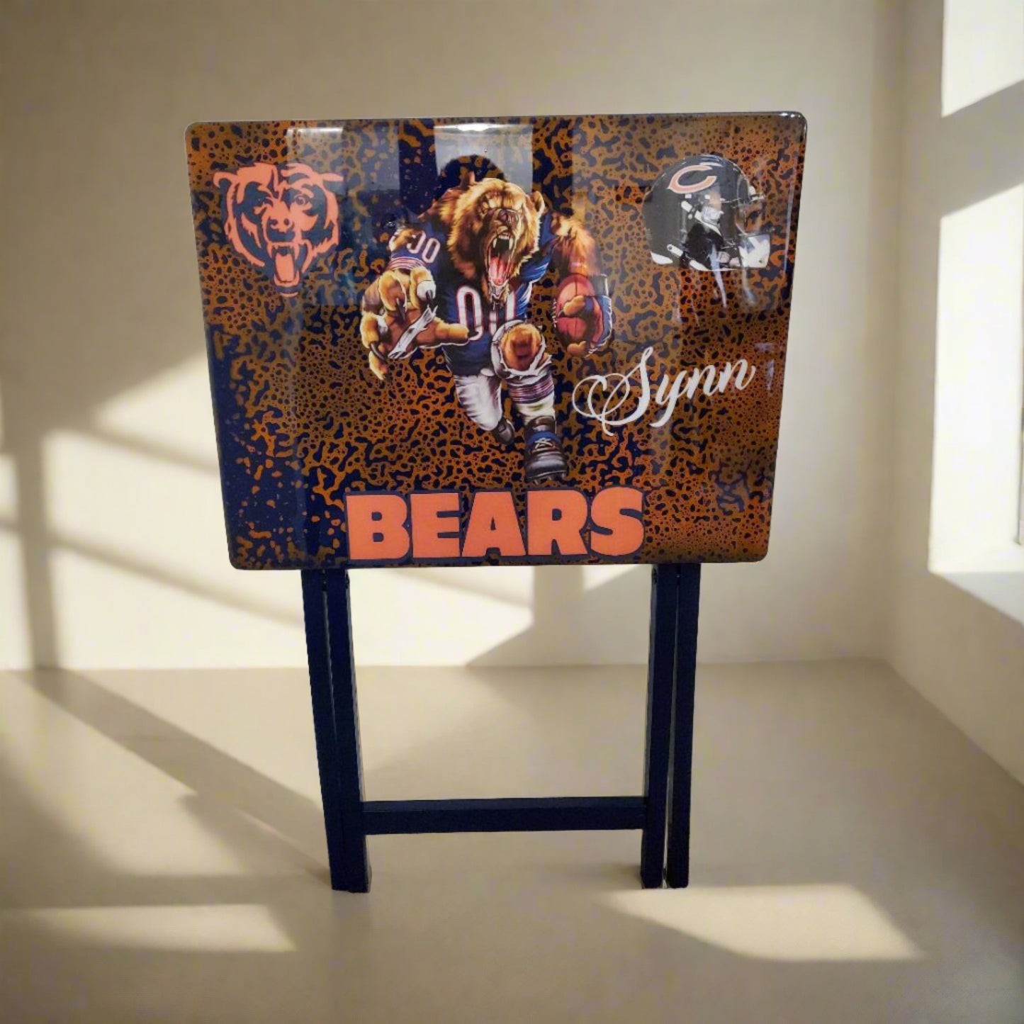 Bears Mascot Table