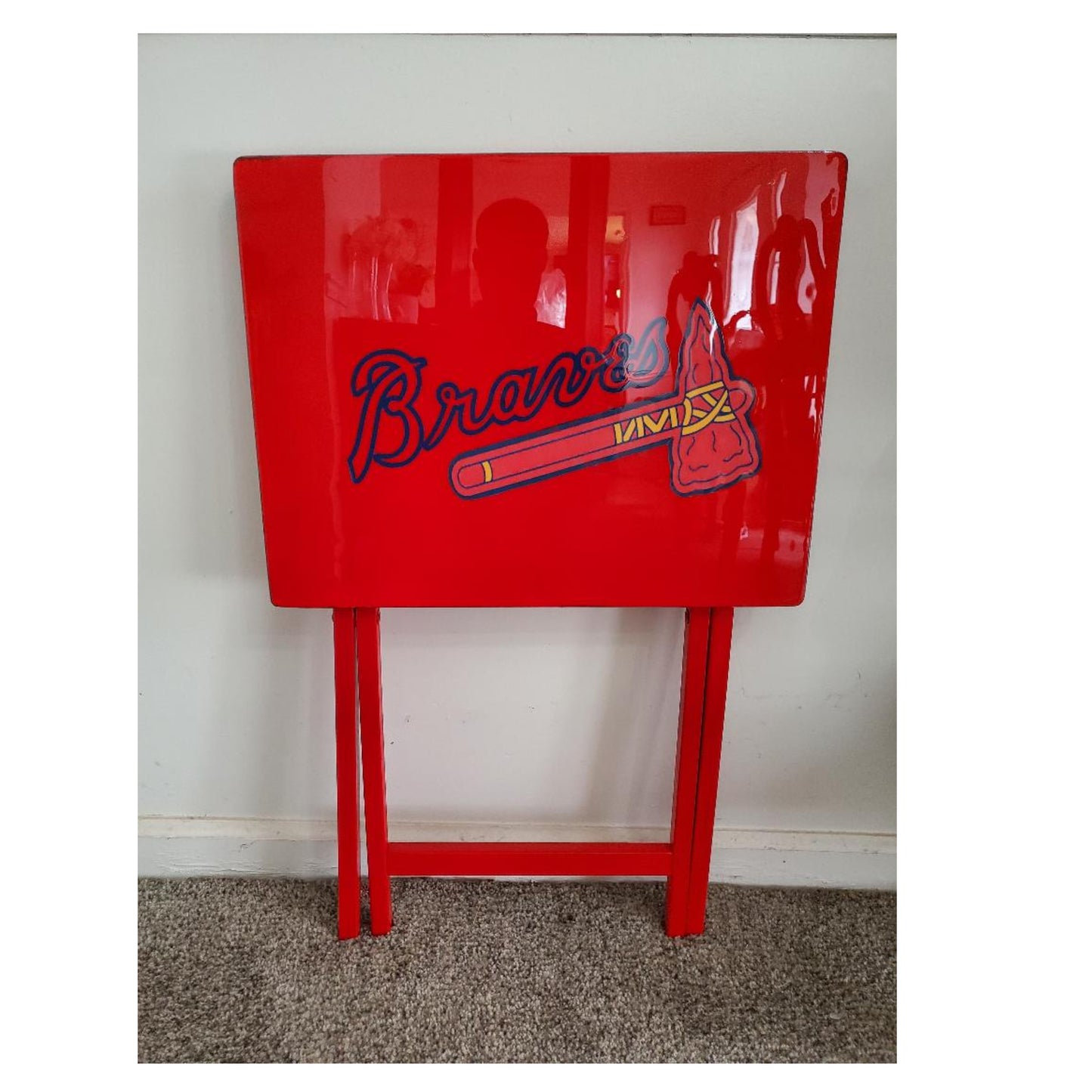 All Red Atlanta Braves Table