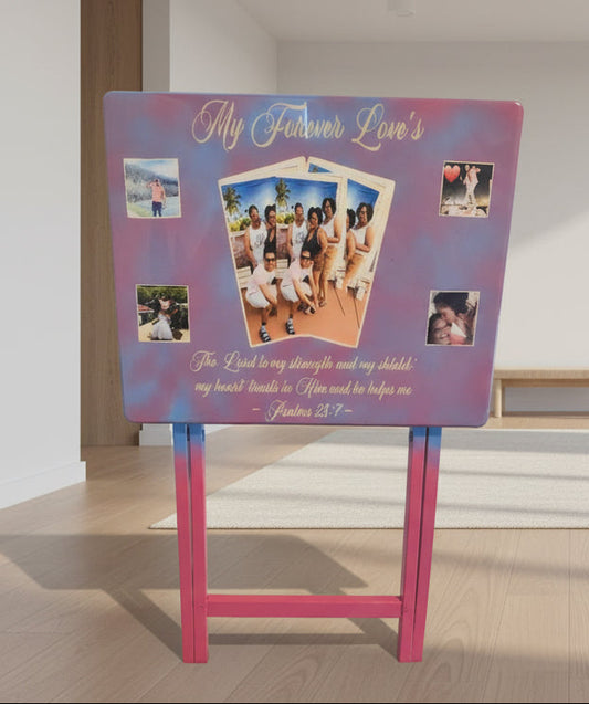 FAMILY PHOTO TABLE ( 5 PICTURES )